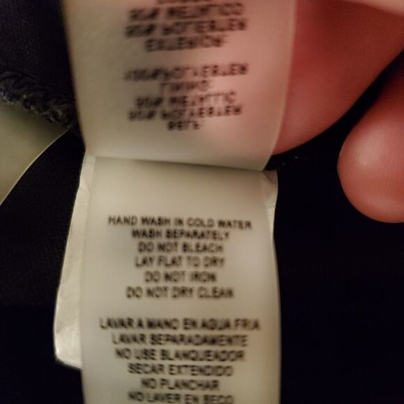 NEW -GUESS Metallic Long Sleeve Bodycon Mini Dress - Picture 11 of 12